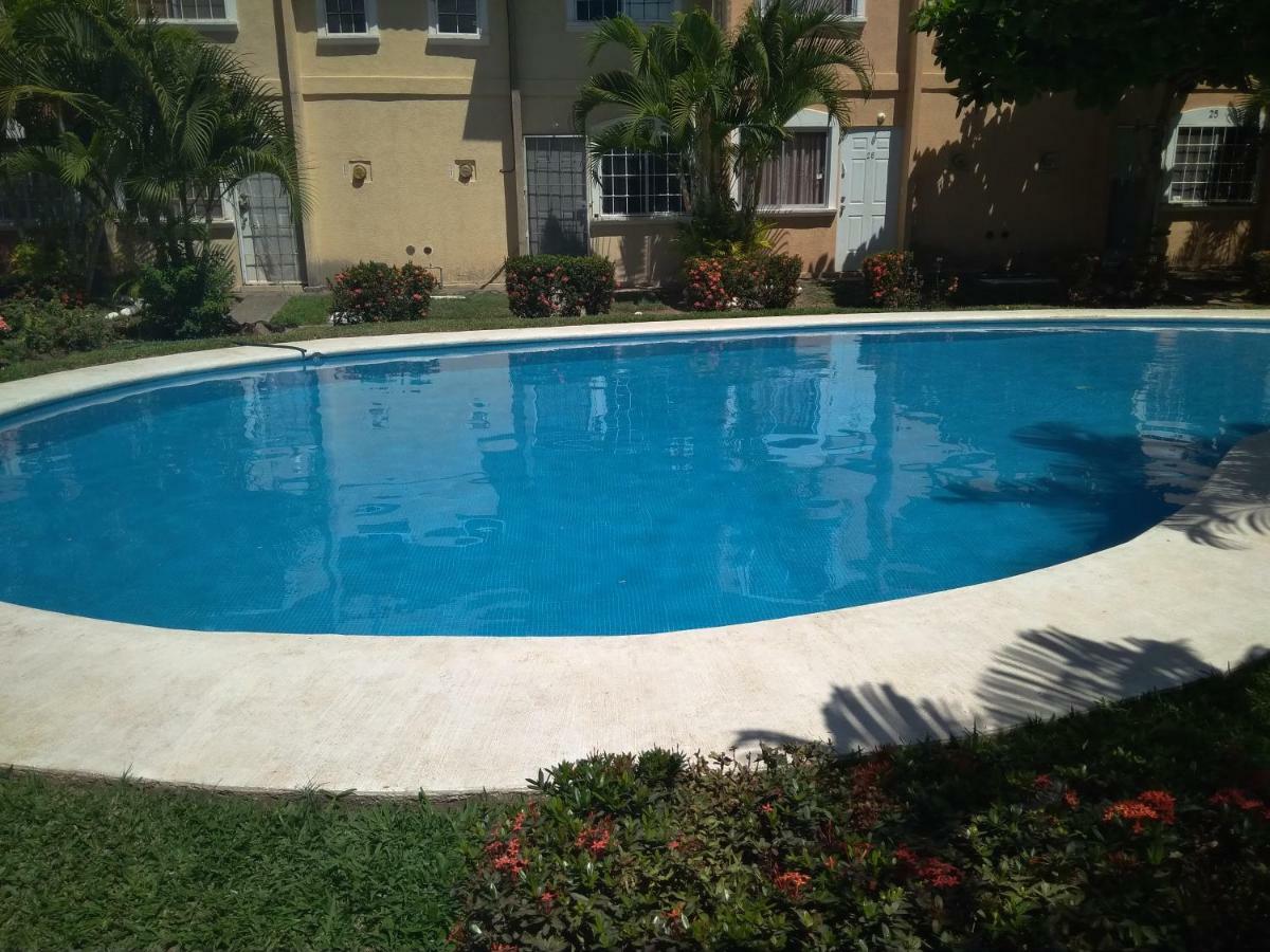 شقة Casa Con Alberca!! Ixtapa زيهواتانيجو المظهر الخارجي الصورة